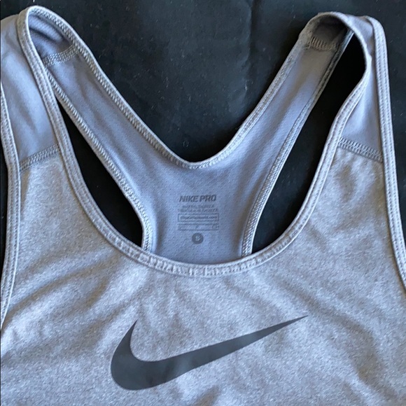 Nike Pro Performance Racerback Tank - Picture 2 of 3